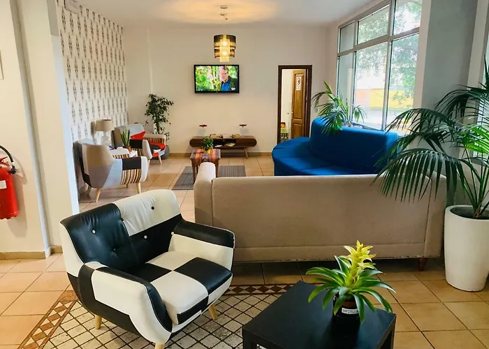 Hotel Real